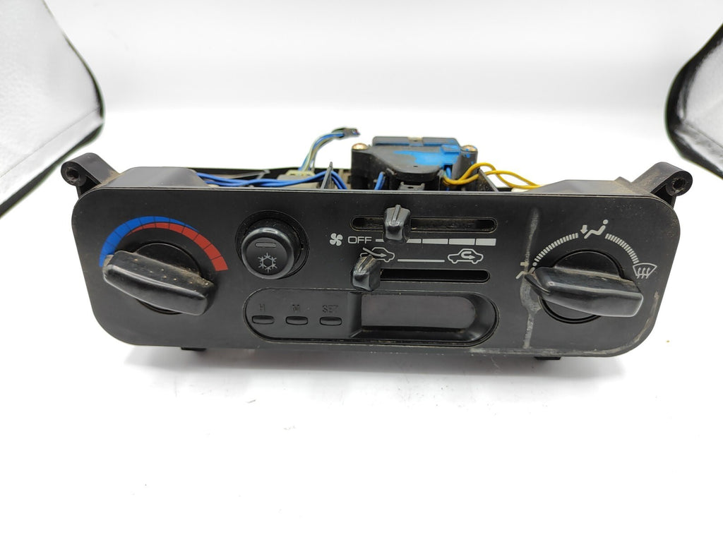 Mitsubishi Lancer 1996 Climate Control Heater Switches MB878417