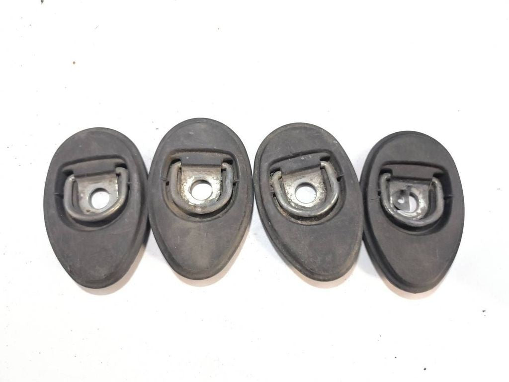 Alfa Romeo 156 SW 2005 Clip Mount Bracket in trunk boot 