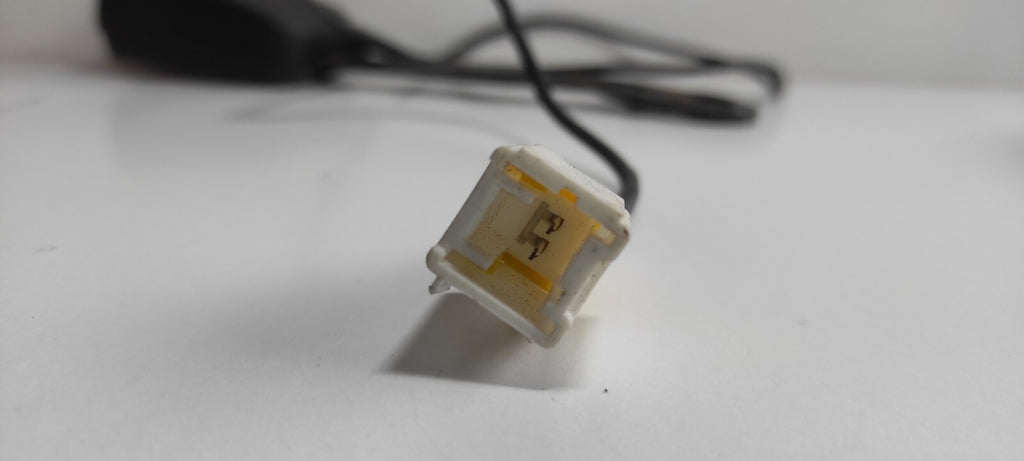 Peugeot 607 3.0i V6 2001 LHD Front Left Seat Seat Belt Buckle 4064099F1902