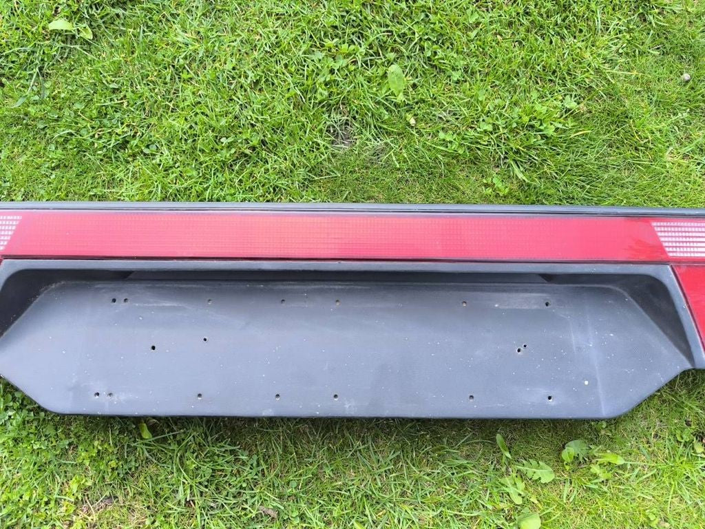 Alfa Romeo 155 1994 Rear tailgate tail light lamp 60568444 