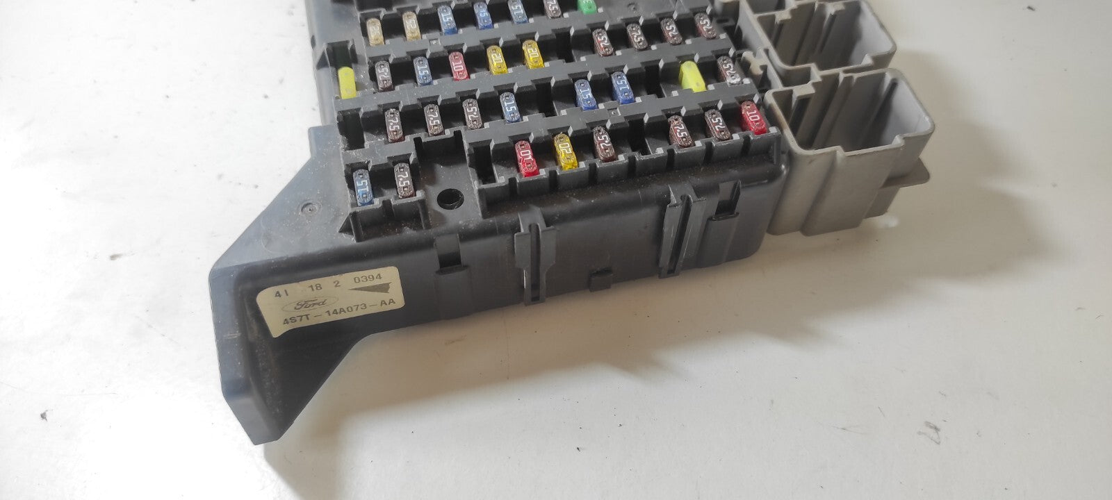 Ford Mondeo MK3 2.0TDCi Diesel 2004 Fuse Box Module Unit 4S7T14A073AA