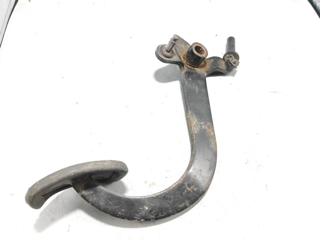 Alfa Romeo 155 1.8TS 103kW Petrol 1994 LHD pedal assembly