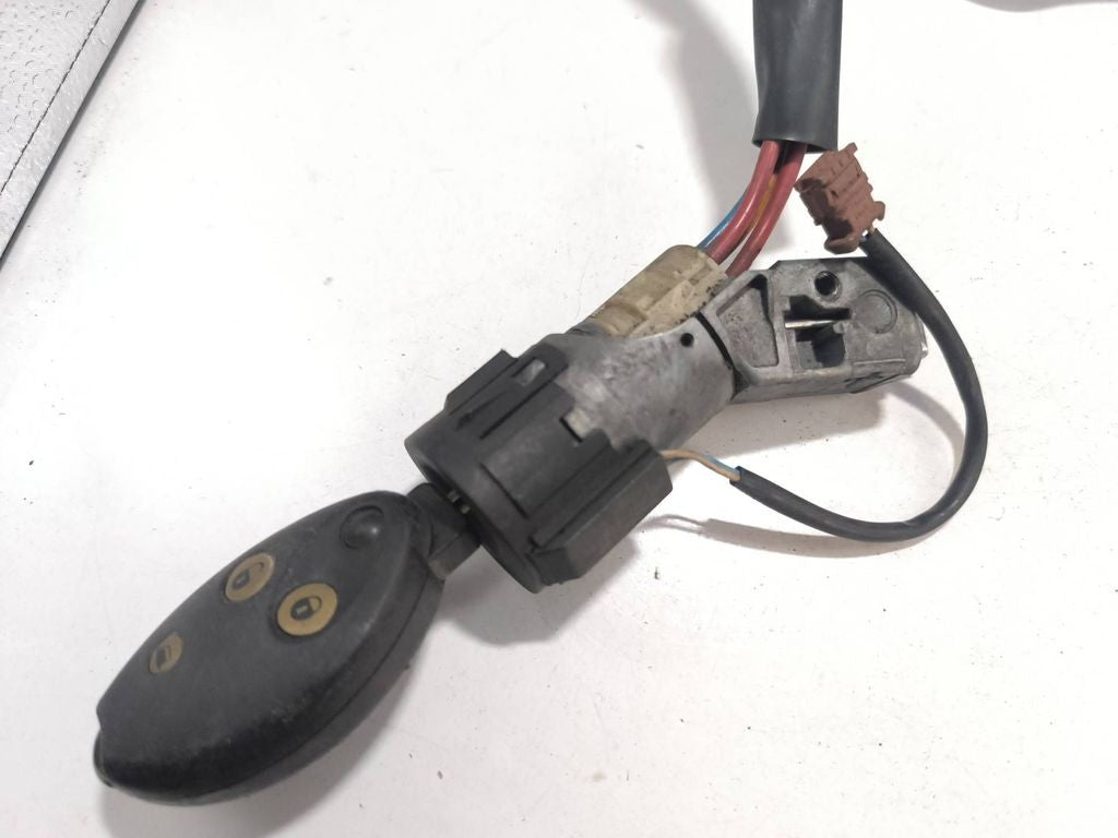 Citroen C5 2003 Ignition barrel lock with key set 9648445180 