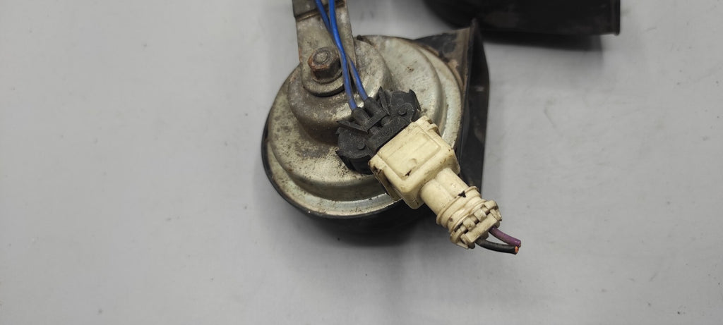 Alfa Romeo 159 1.9JTDm 88kW Diesel 2008 Front Double Horn 0055306