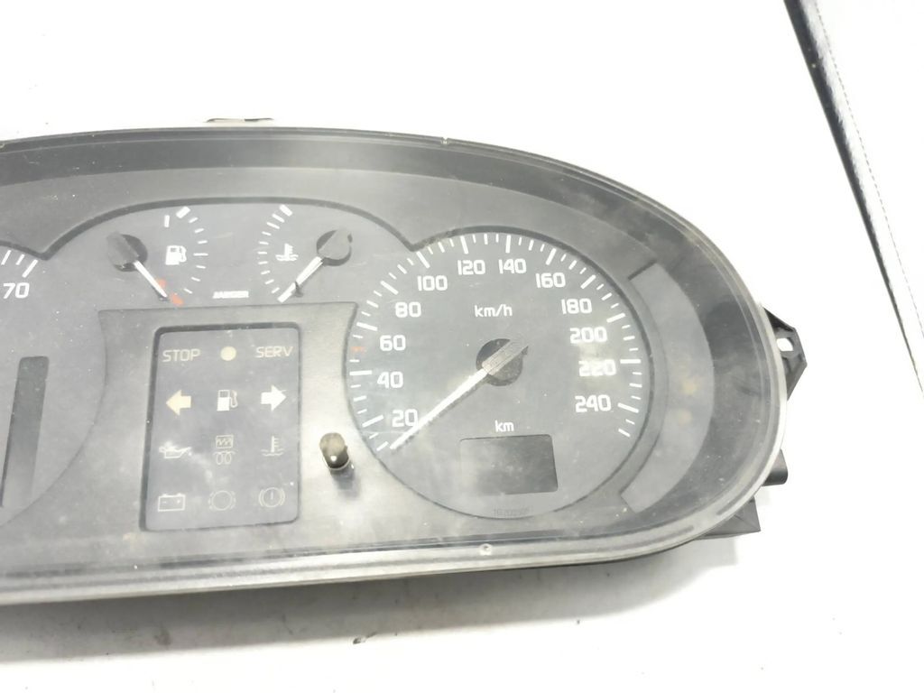Renault Megane Scenic 2002 LHD speedometer instrument cluster 7700427904