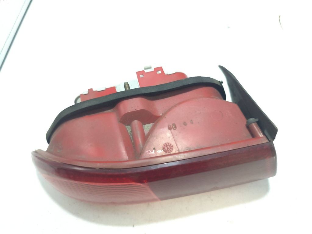 Alfa Romeo 156 2003 rear left tail light lamp 60620137 