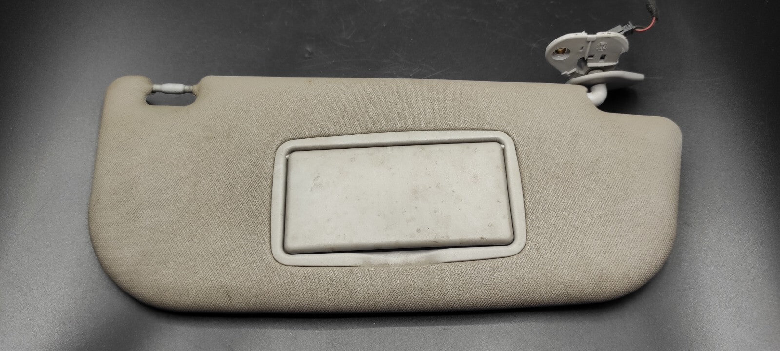 Alfa Romeo 147 1.9JTD 16V Diesel 2003 LHD Front Right Sun Visor Cover