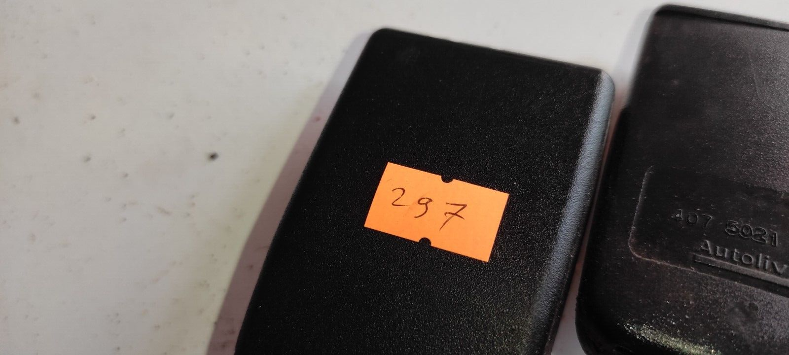 Peugeot 607 3.0i V6 2002 Petrol Rear Interior Seat Safety Seatbelt Buckle