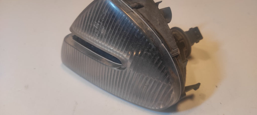 Alfa Romeo 147 1.9JTD 85kW 2002 Front Right Indicator Blinker 46756280