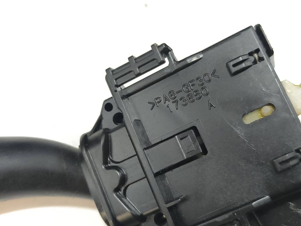 Toyota Avensis T250 2006 Turn signal indicator stalk 173650 