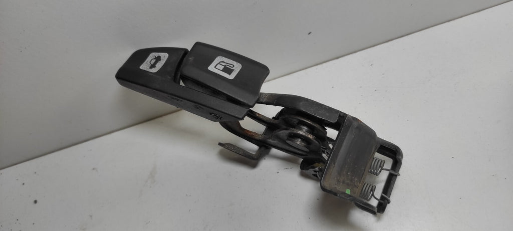 Alfa Romeo 156 2.4JTD 2004 LHD Trunk/ Boot/ Fuel Cap Release Handle