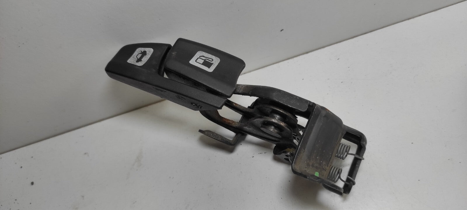 Alfa Romeo 156 2.4JTD 2004 LHD Trunk/ Boot/ Fuel Cap Release Handle