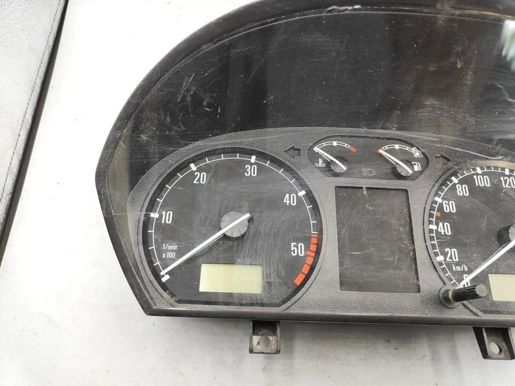 Skoda Fabia Mk1 (6Y) 2004 Diesel speedometer instrument cluster 6Y0920880E 