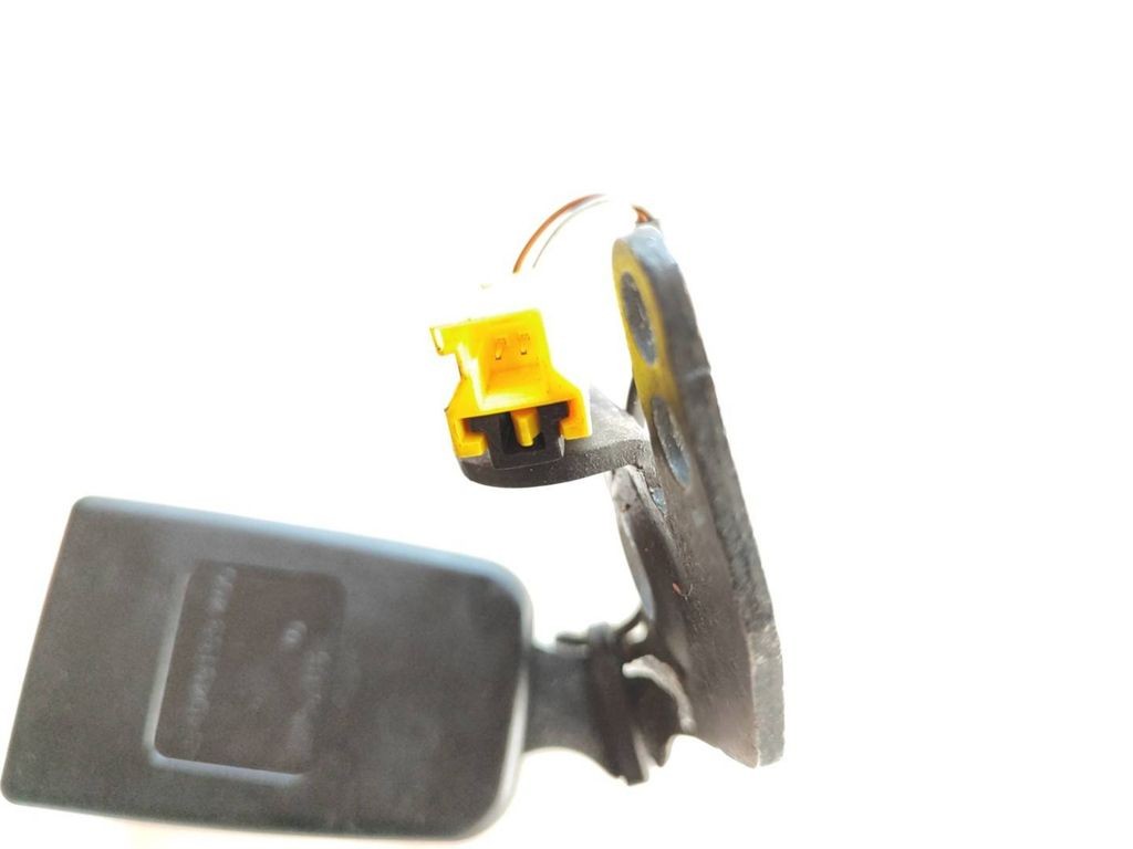 Mercedes-Benz C W204 2010 Rear seat belt buckle 34043153400 