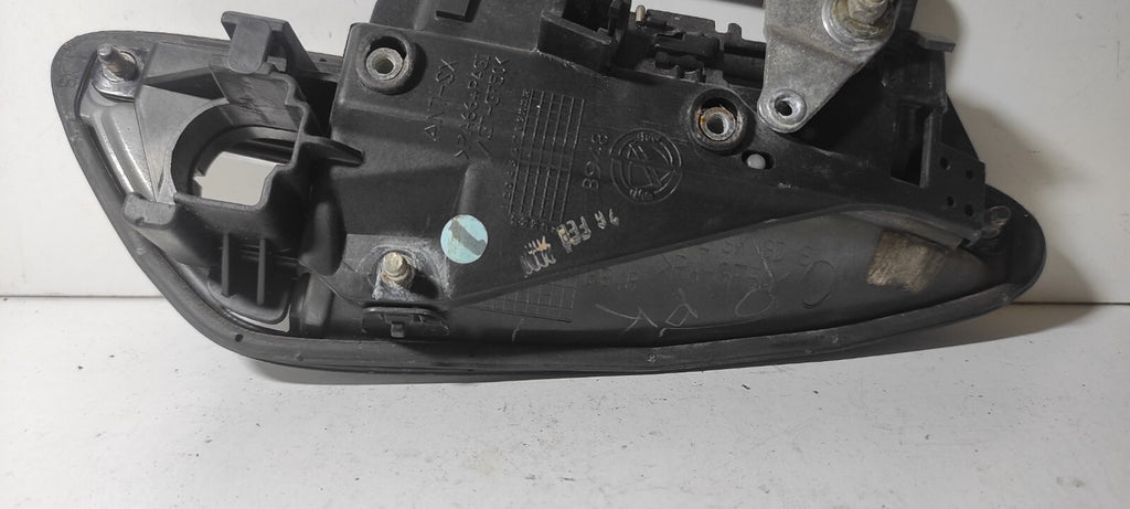 Alfa Romeo 159 1.9JTDm 88kW 2007 LHD Front Left Door Exterior Handle