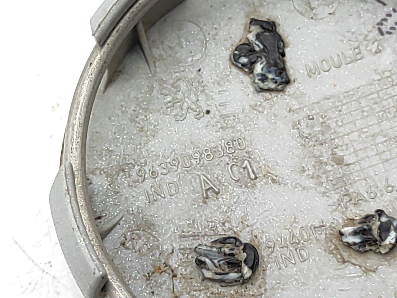 Peugeot 307 Wheel Rim Center Cap Cover 9639098380