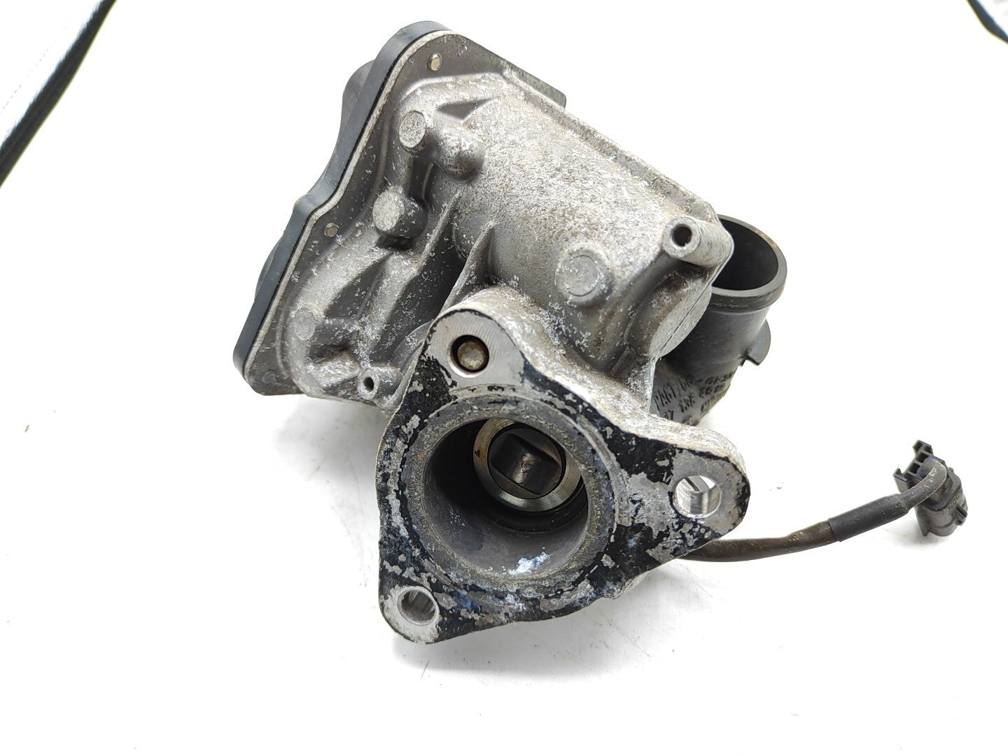 Nissan Qashqai J11 1.5dCI Engine EGR Valve H8201143495
