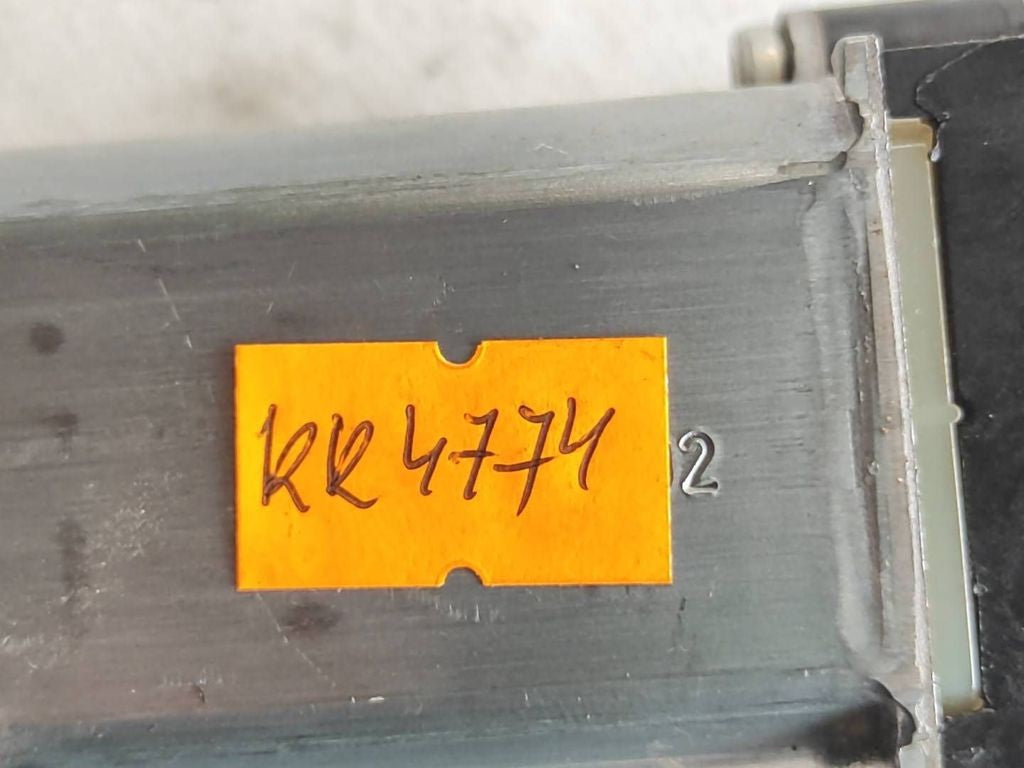 Mercedes-Benz C W205 2017 Steering column adjust motor 0390203399 