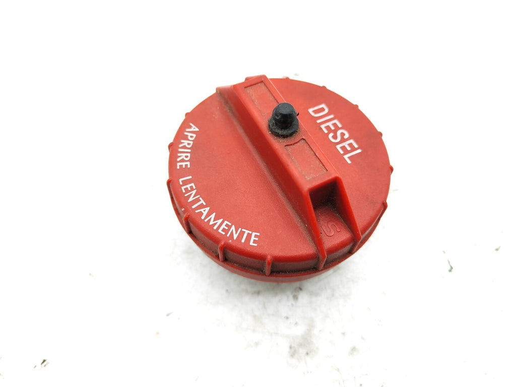 Alfa Romeo 166 2.4JTD 100kW PRE FACELIFT Diesel 2001 Fuel Tank Cap