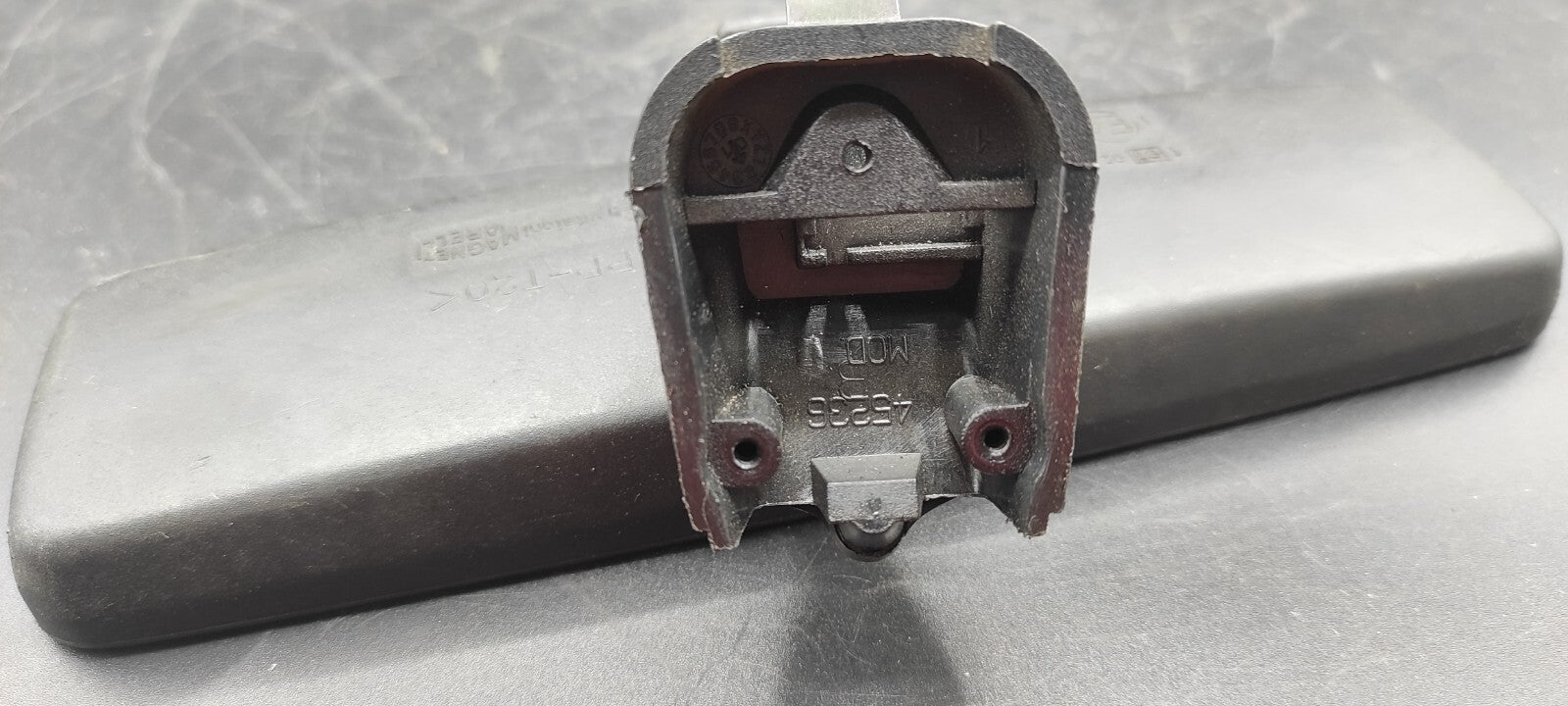 Alfa Romeo 147 1.9JTDm 85kW 8V 2005 Rear Interior View Mirror E30154946