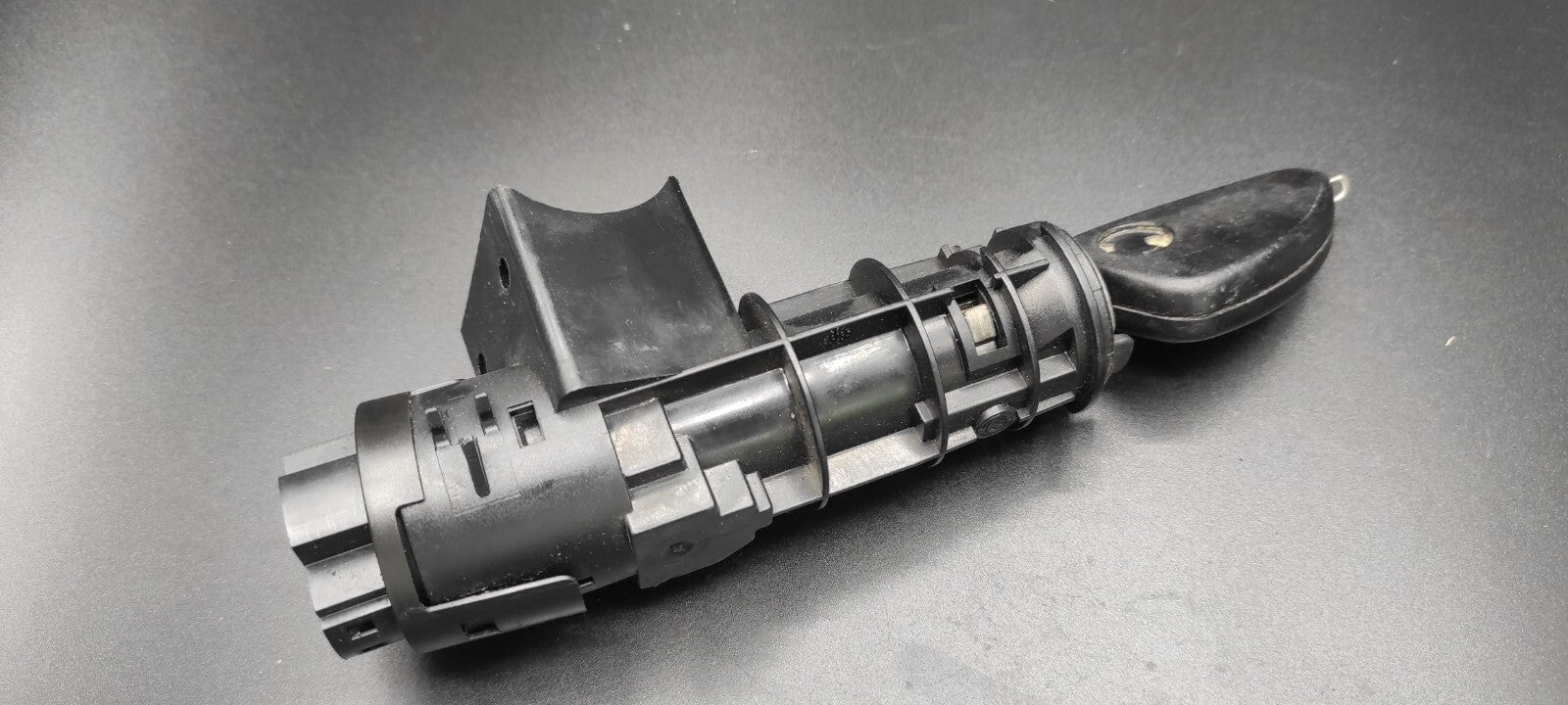 Alfa Romeo 156 2.4JTD 110kW Diesel 2002 LHD Ignition Lock Switch With Key