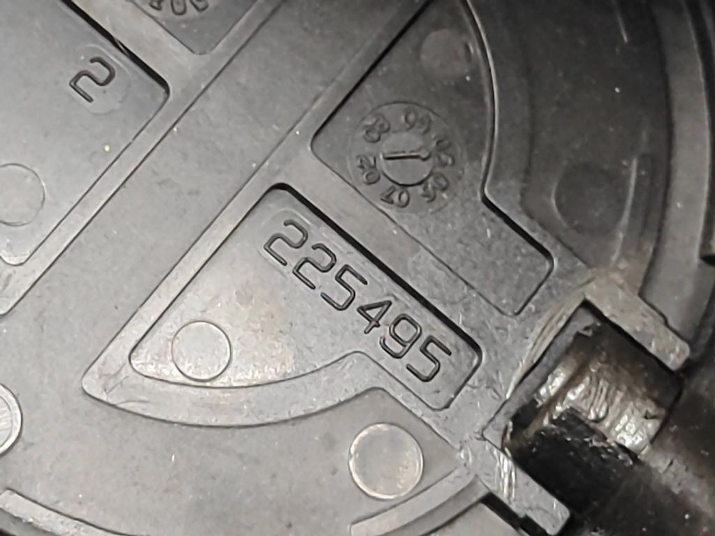 Alfa Romeo 147 2000 LHD Front dashboard side air vent grill trim 225495 