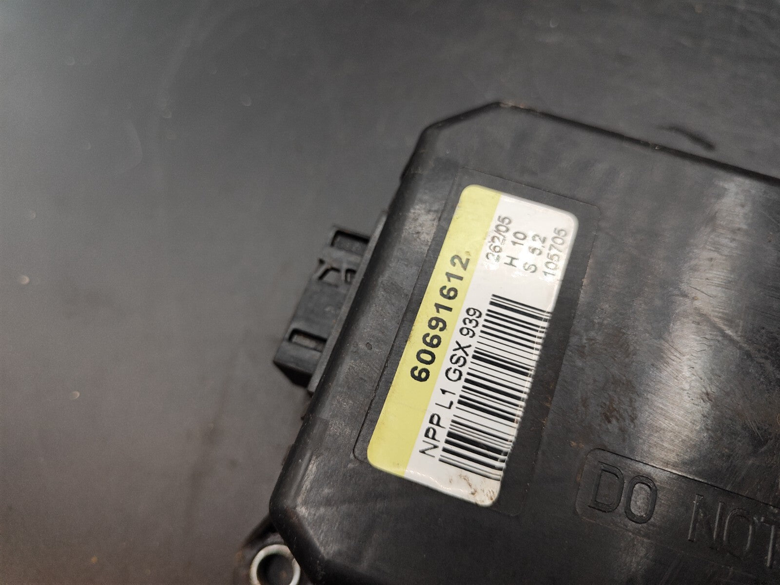 Alfa Romeo 159 2008 LHD Front Right Door Control Module ECU 60691612