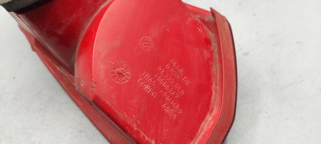 Alfa Romeo 147 1.9JTD 103kW 2004 LHD Rear Right Taillight Lamp 46556347