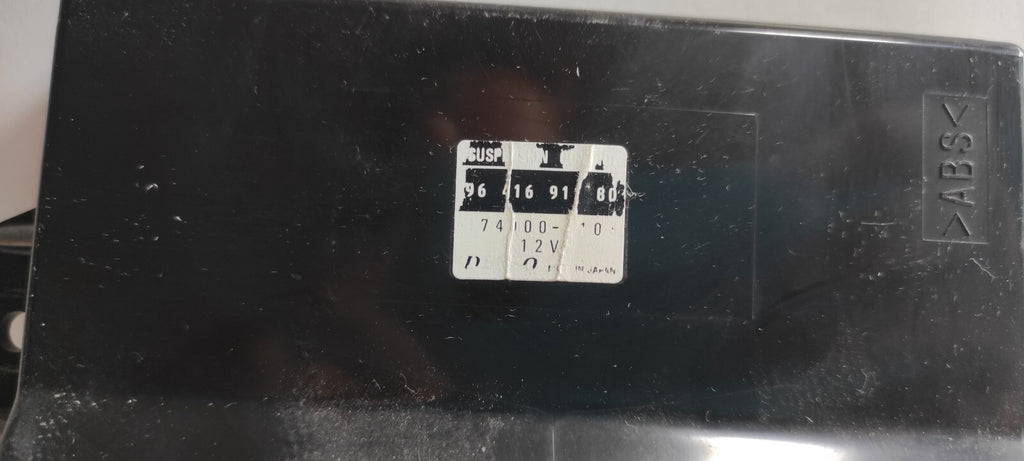 Peugeot 607 3.0i V6 2000 Level Adjustment ECU Module 9641691180