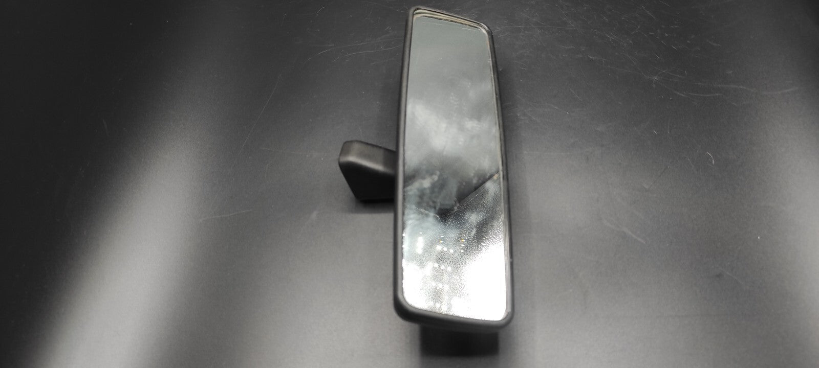 Alfa Romeo 147 1.9JTD 85kW 8V 2003 Rear Interior View Mirror E30154946