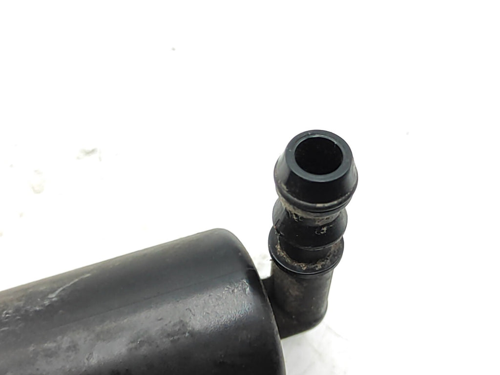 BMW 3 Series E90 E91 Front Headlight Light Washer Spray Nozzle 7179311 13037710