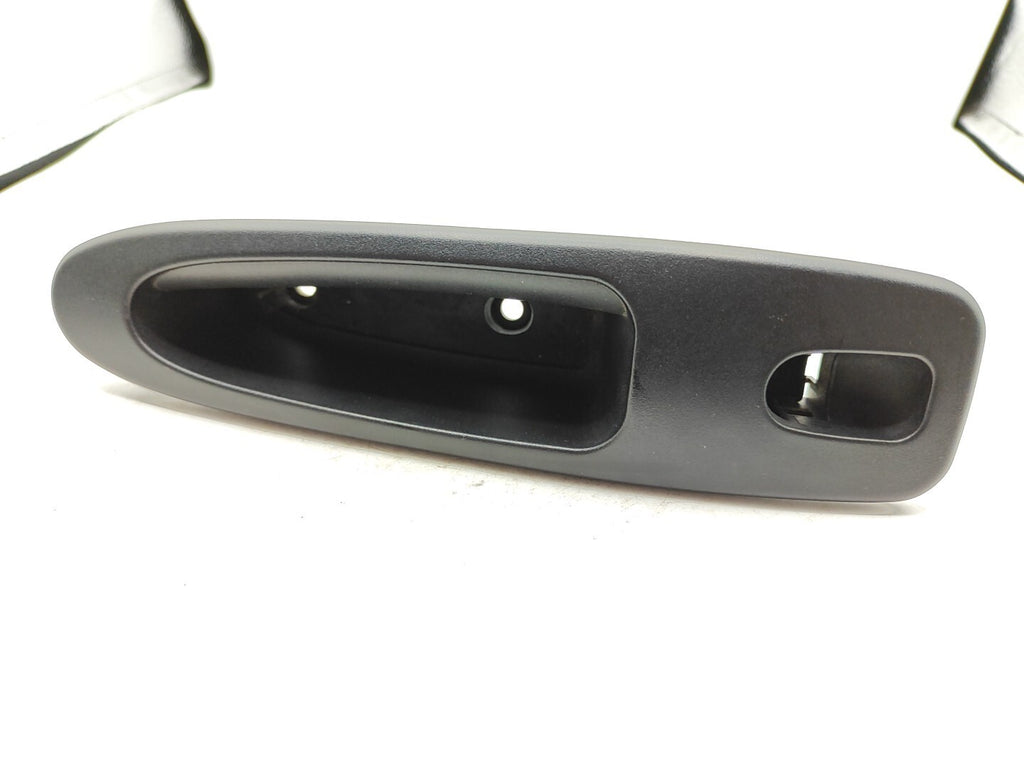 Alfa Romeo 166 2.4JTD 100kW 10V Electric Window Switch Button Case 156018359