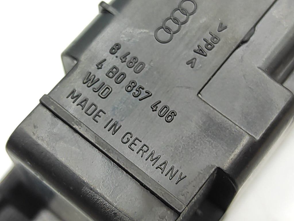 Audi A6 C5 2.5TDI 2000 Rear Door Inner Ashtray Set 4B0857406 4B0857405