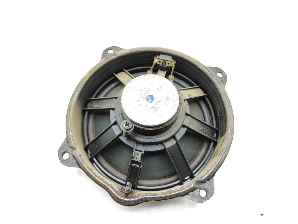 Alfa Romeo GT 2.0JTS 2004 Rear Left Side Speaker