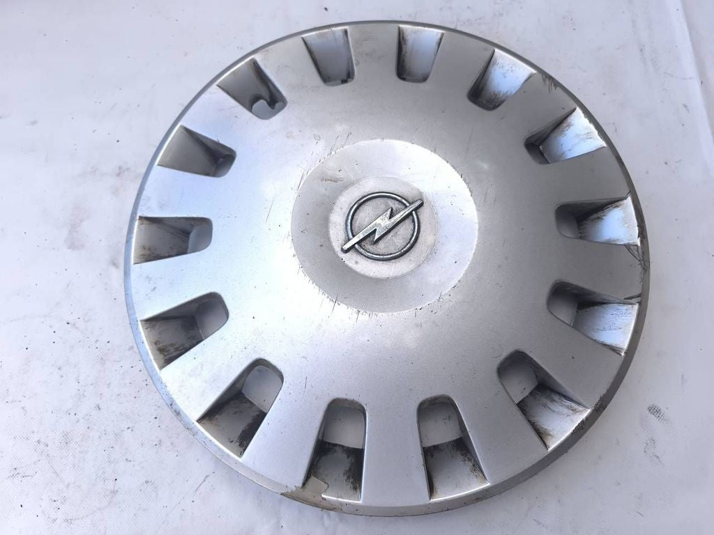 Opel Corsa C 2000 R14 wheel hub cap trim 24443195 