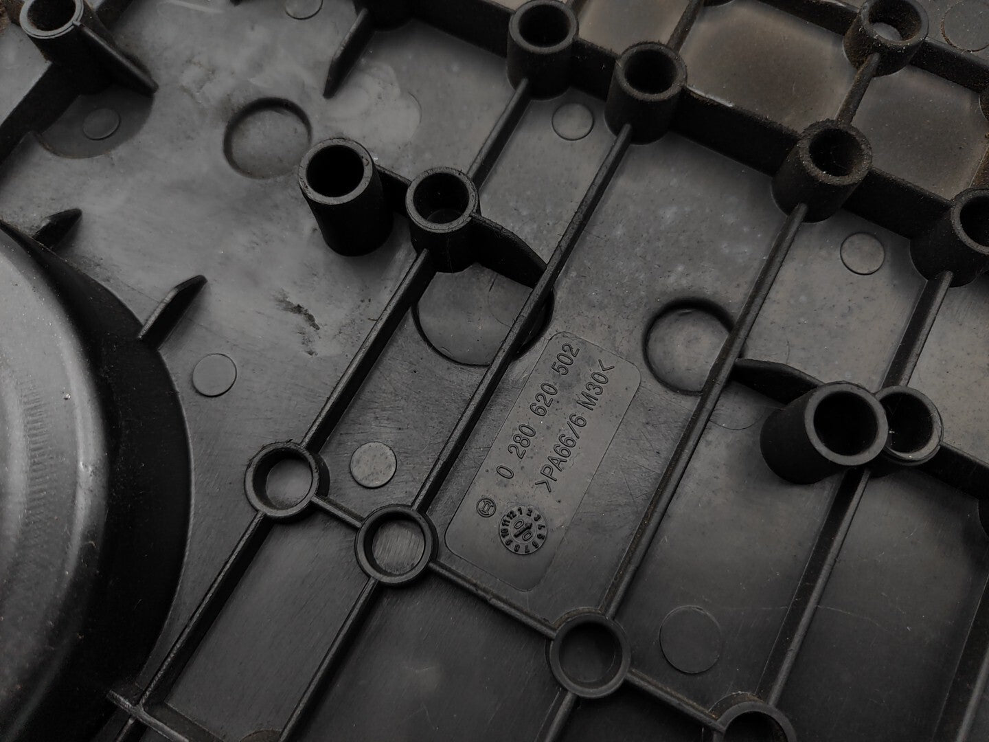 Alfa Romeo 156 2.0TS Saloon 2000 Engine Cover 0280620502