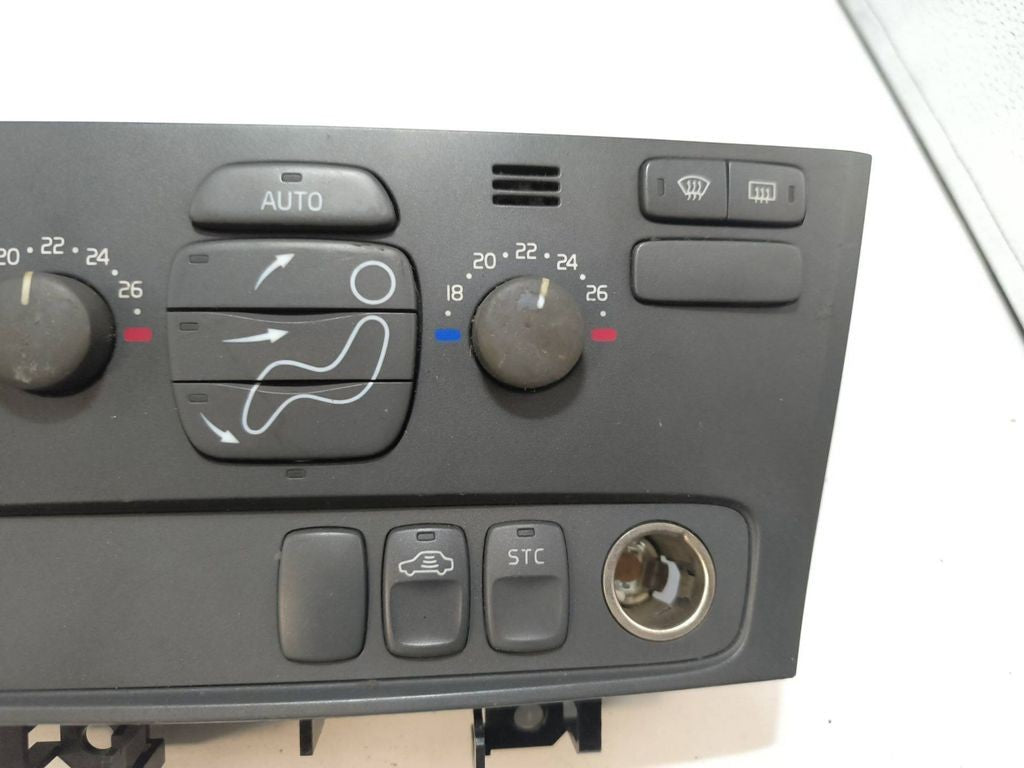 Volvo S60 2002 AC Climate control unit module 