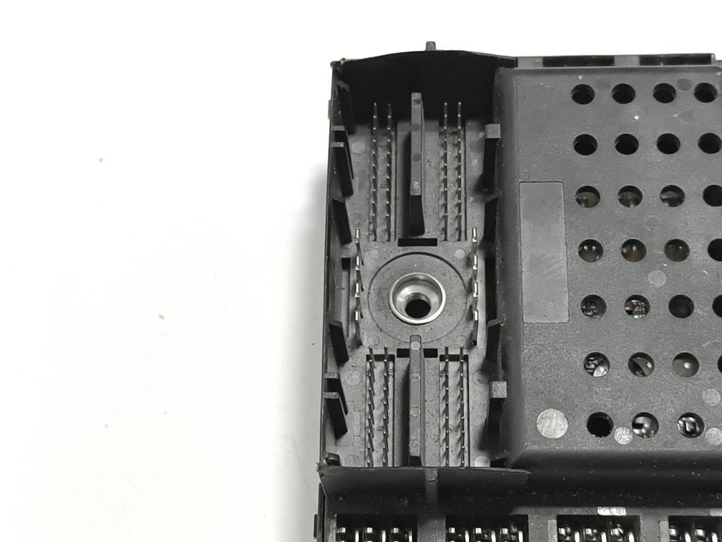Volvo V70 2004 Fuse box module 30679527 