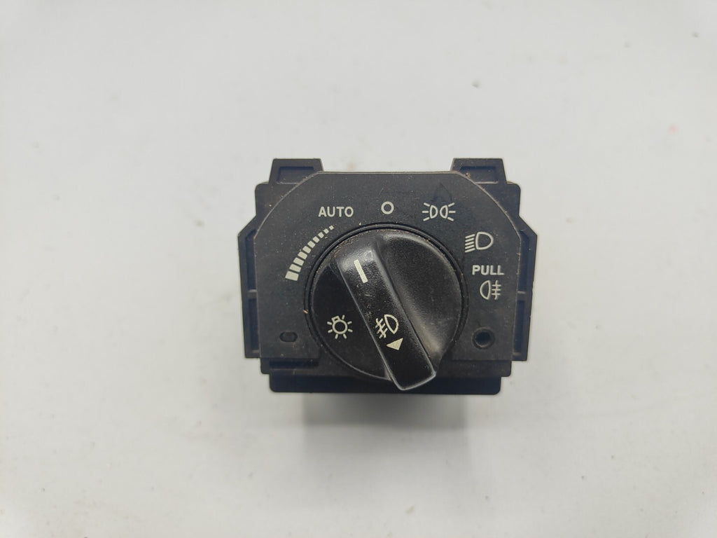 Jaguar S Type 3.0i 2000 LHD Front Headlight Switch Button XR8311654AG