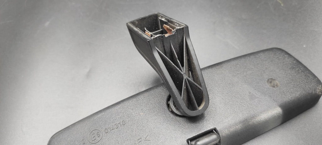 Alfa Romeo 159 1.9JTDm 85kW 8V 2008 Rear Interior View Mirror E9014310