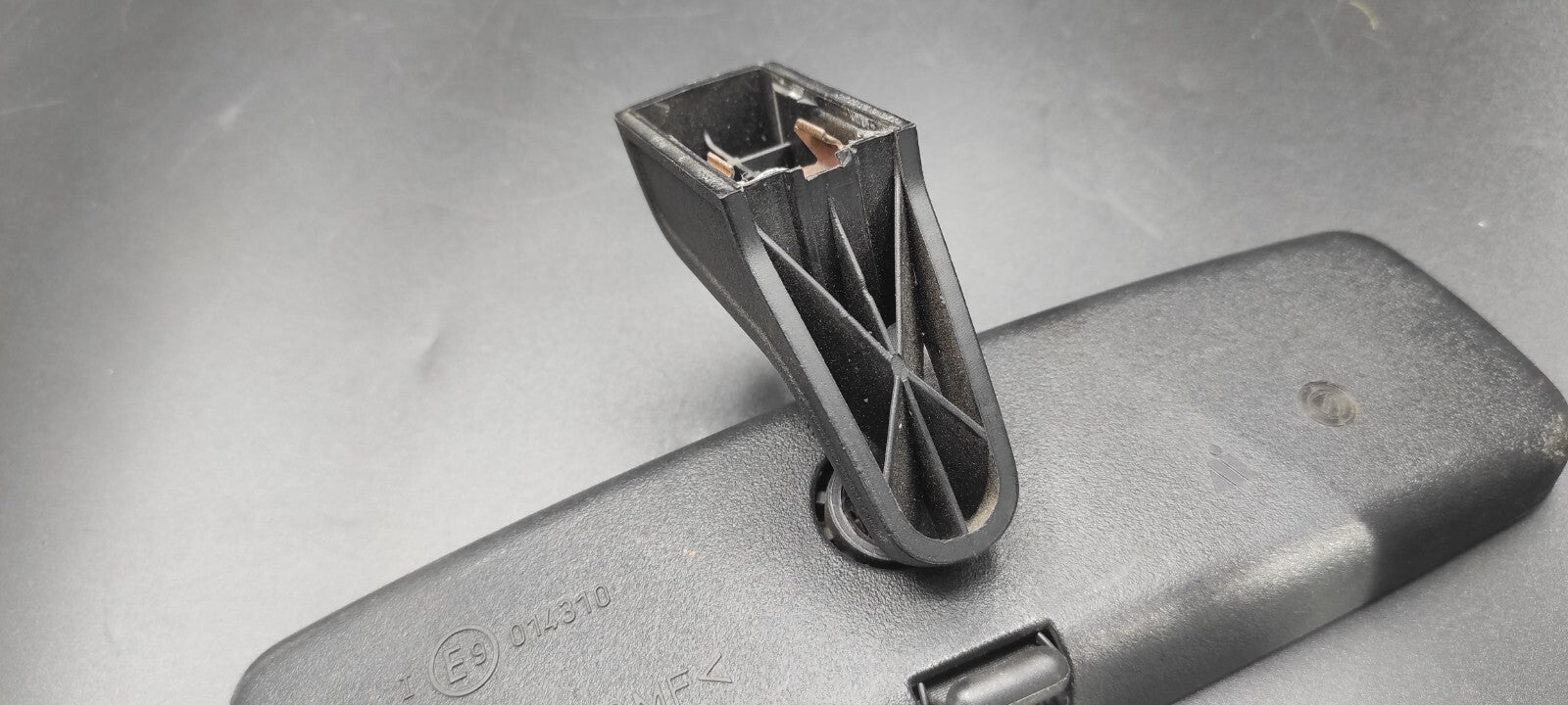 Alfa Romeo 159 1.9JTDm 85kW 8V 2008 Rear Interior View Mirror E9014310