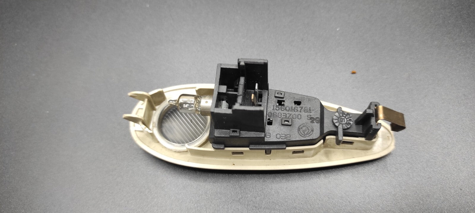 Alfa Romeo 166 2.4JTD 110kW 2003 Rear Interior Roof Reading Light 156016781