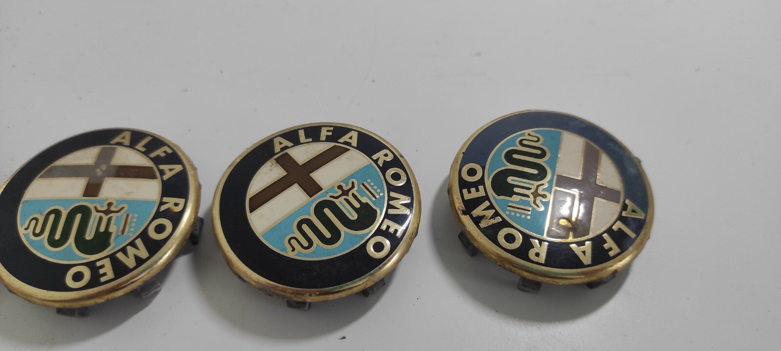 Alfa Romeo 156 2.4JTD 129kW 2004 Center Wheel Cap Cover Set