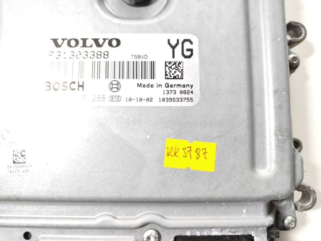 Volvo S60 2.0D 120kW 2012 P31303388 Engine control unit module ECU 