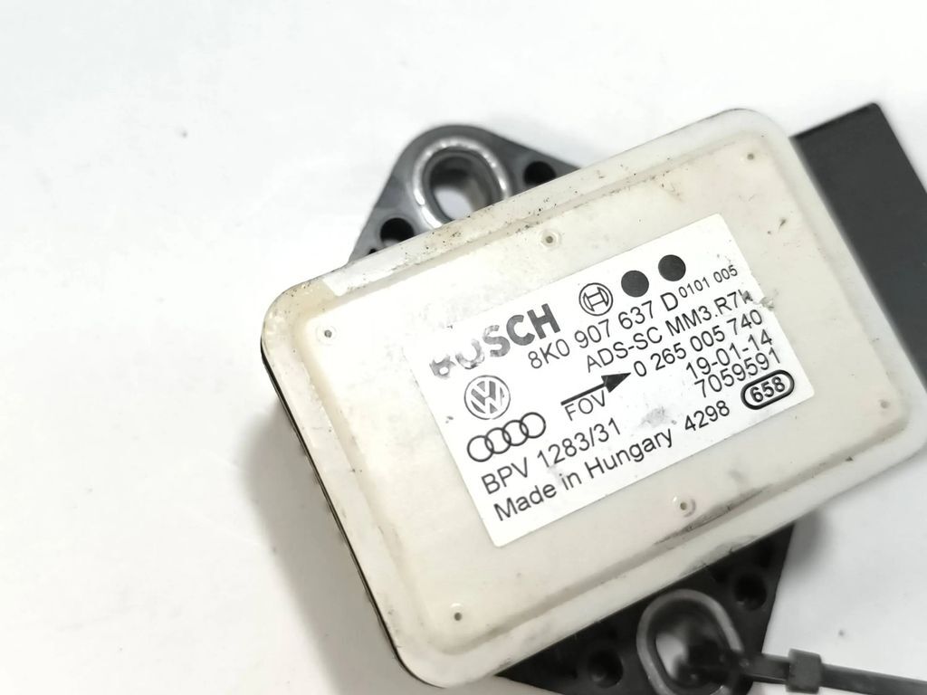 Audi A5 8T 8F 2013 ESP acceleration yaw rate sensor 8K0907637D 