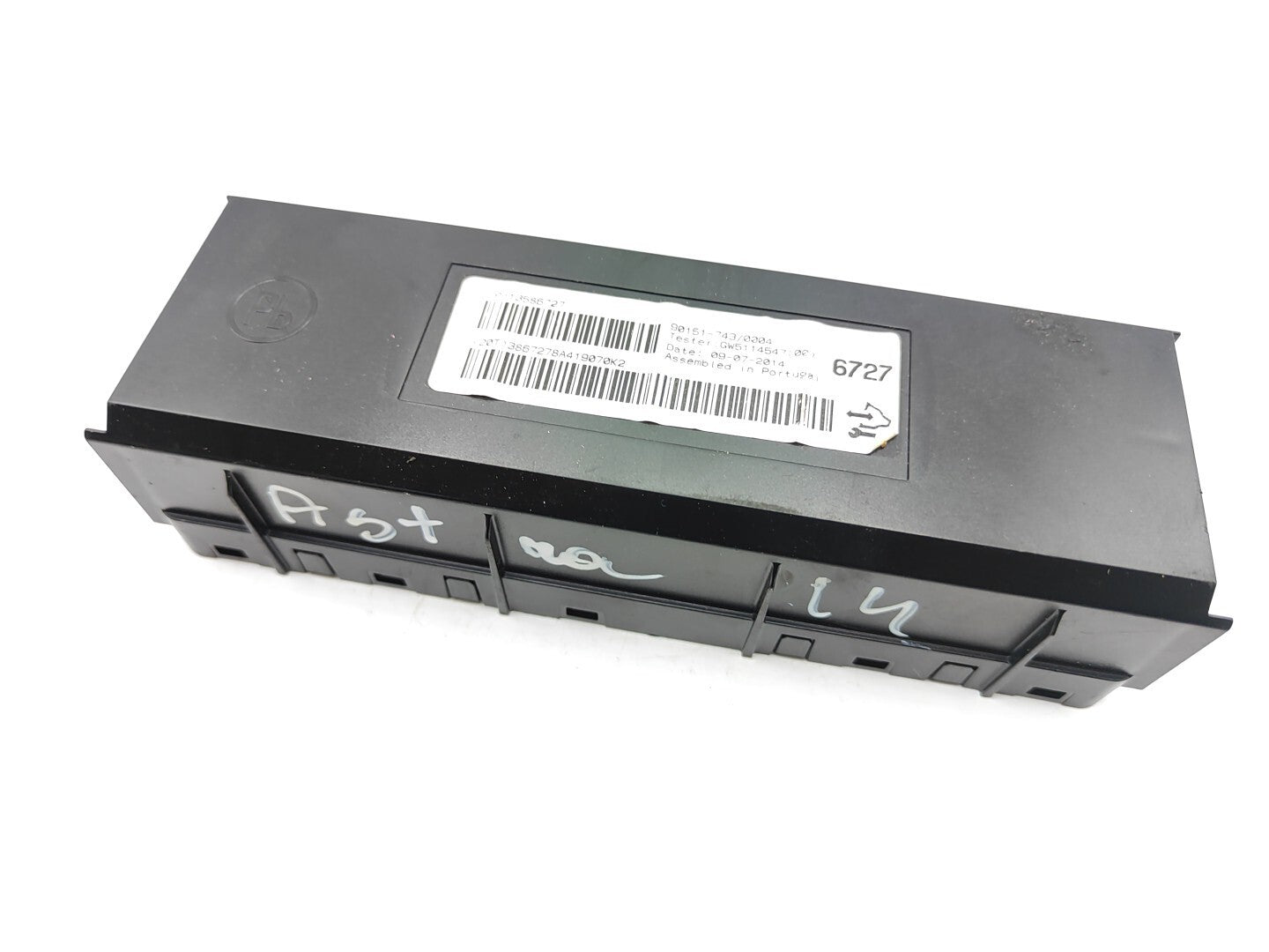 Opel Astra J 2012 Climate Control Module 13586727