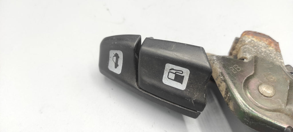 Alfa Romeo 156 2.4JTD 2002 Rear Trunk Boot / Fuel Cap Release Open Handle