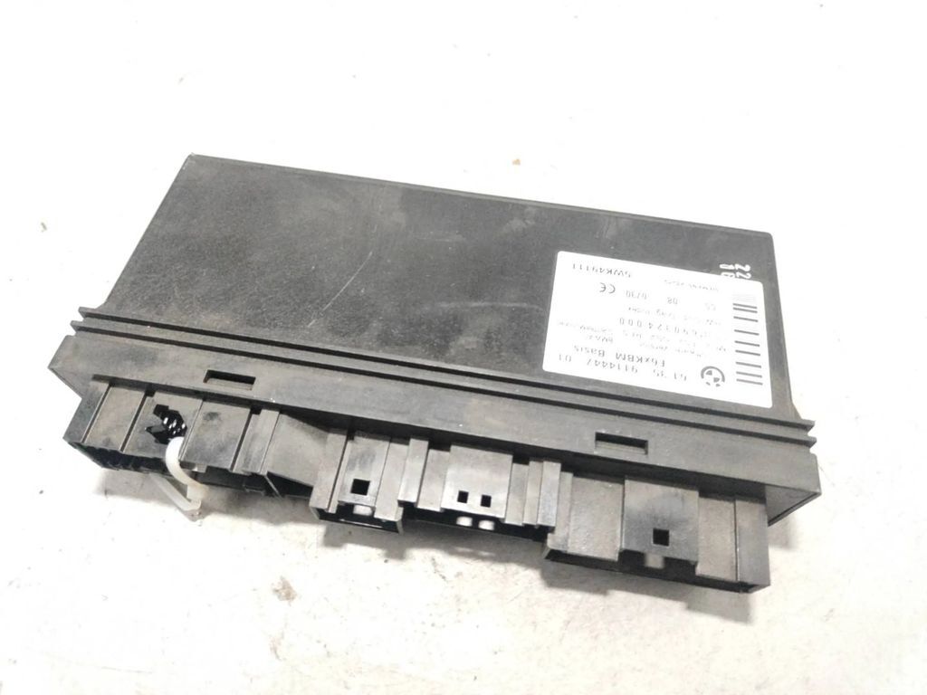 BMW 5 E60 E61 530D 2007 Comfort convenience body module 9114447 