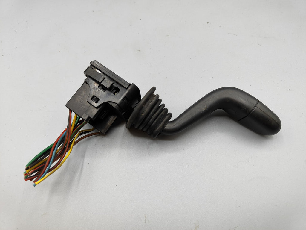 Skoda Felicia 1997 Windshield Wiper Control Stalk Lever Switch 441945260186