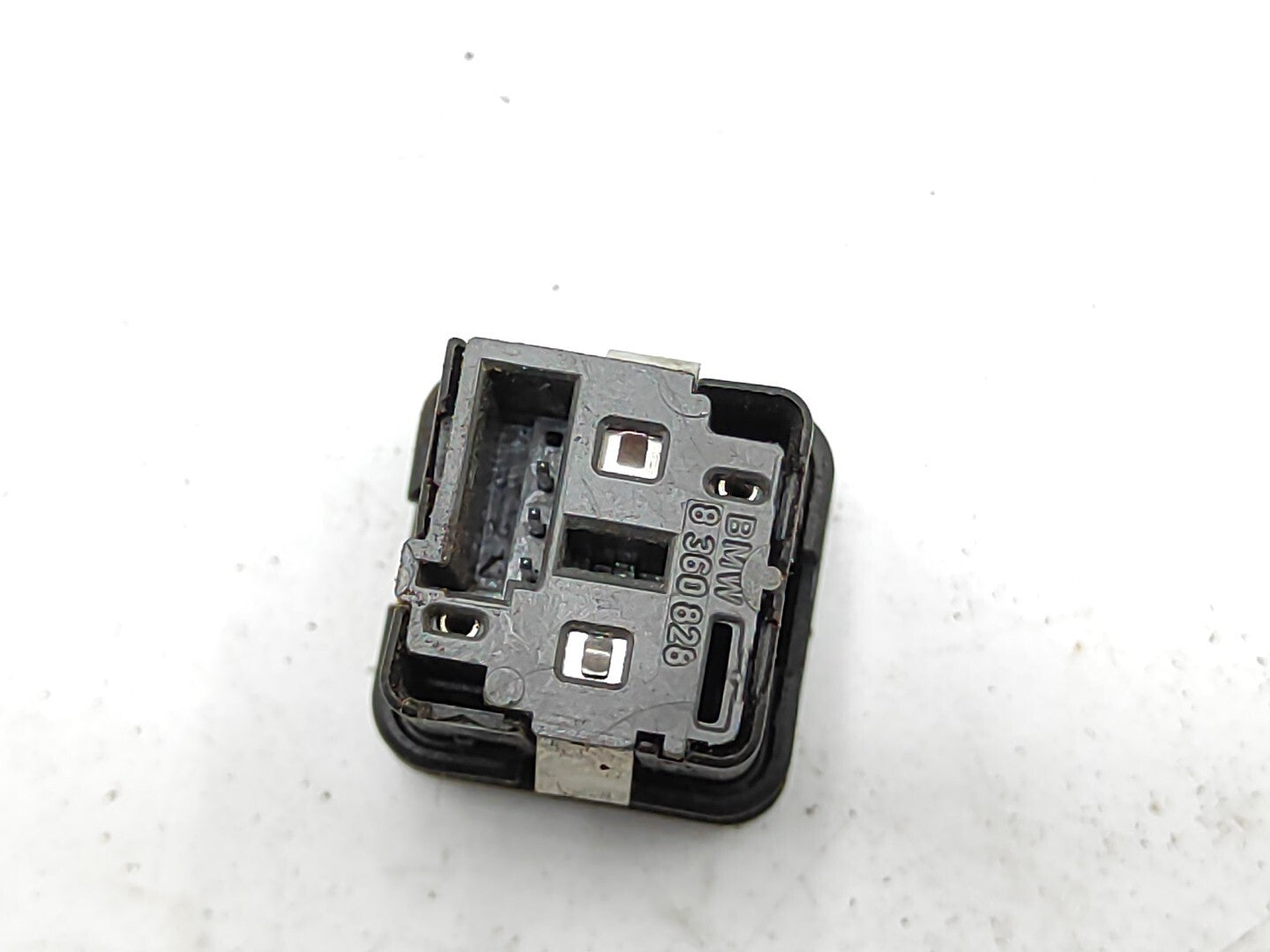 BMW 5 SERIES E39 530D 1999 Central Door Lock Switch Button 8360828